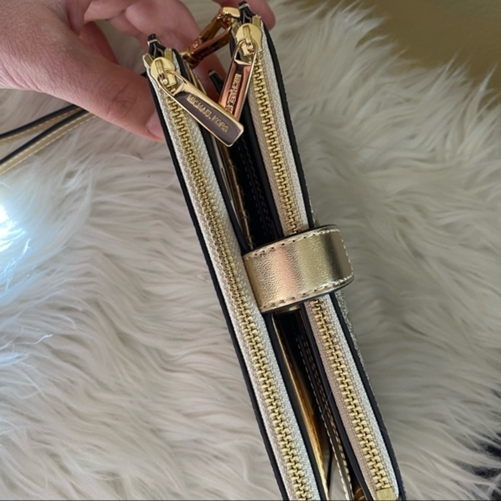 New Michael Kors jet set travel double zipper wallet wristlet - Picture 6 of 8